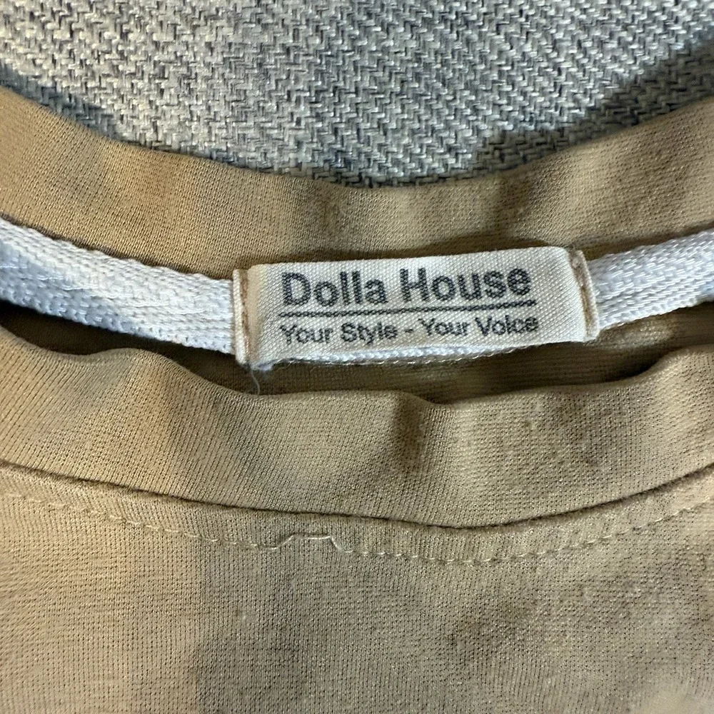 Dolla House Lucky Cat Embroidered T Shirt Tan Maneki Neko Streetwear